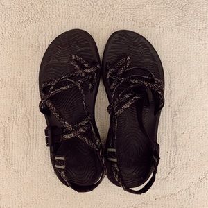 Gently worn double strap Chacos